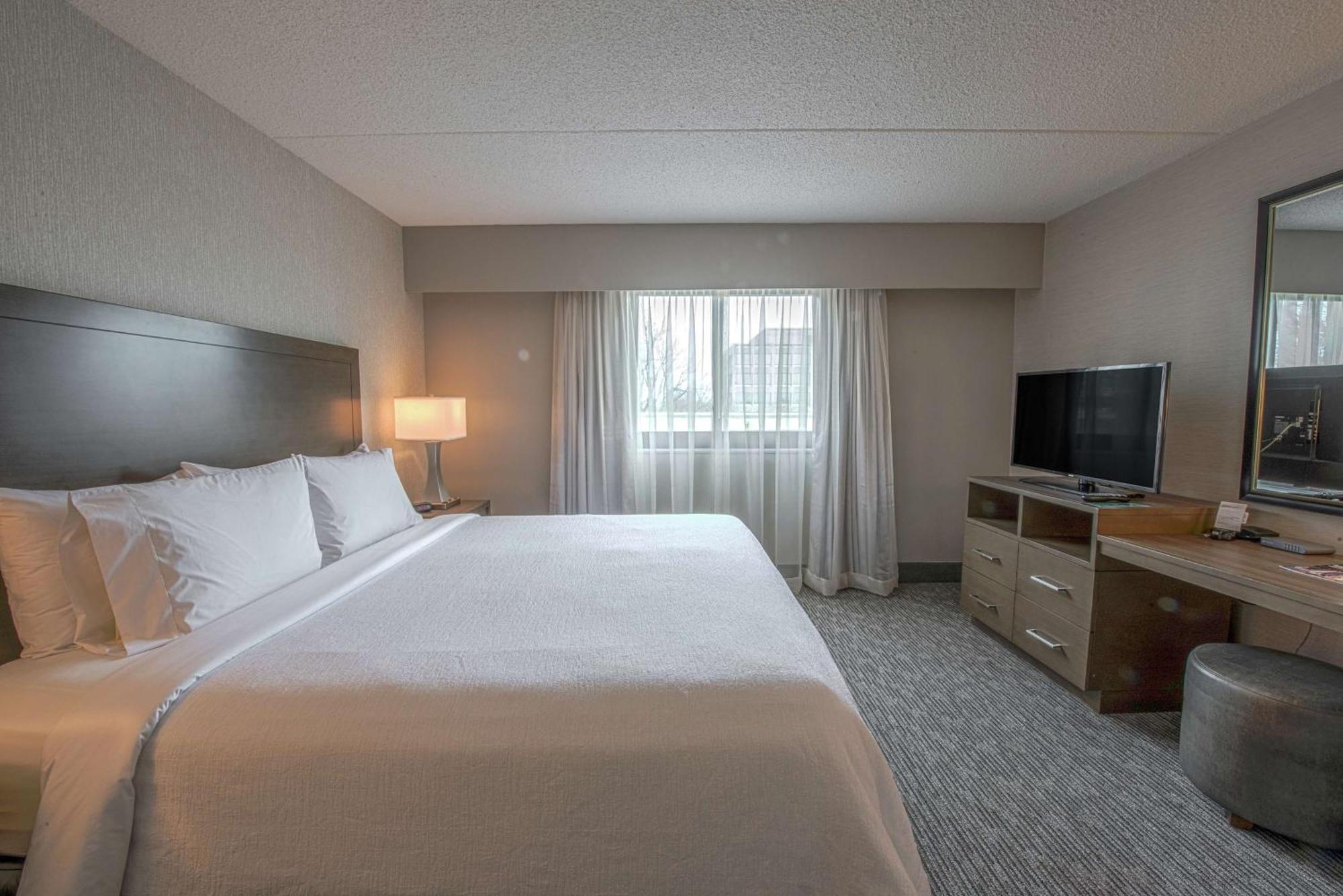 Embassy Suites By Hilton Chicago Schaumburg Woodfield Esterno foto