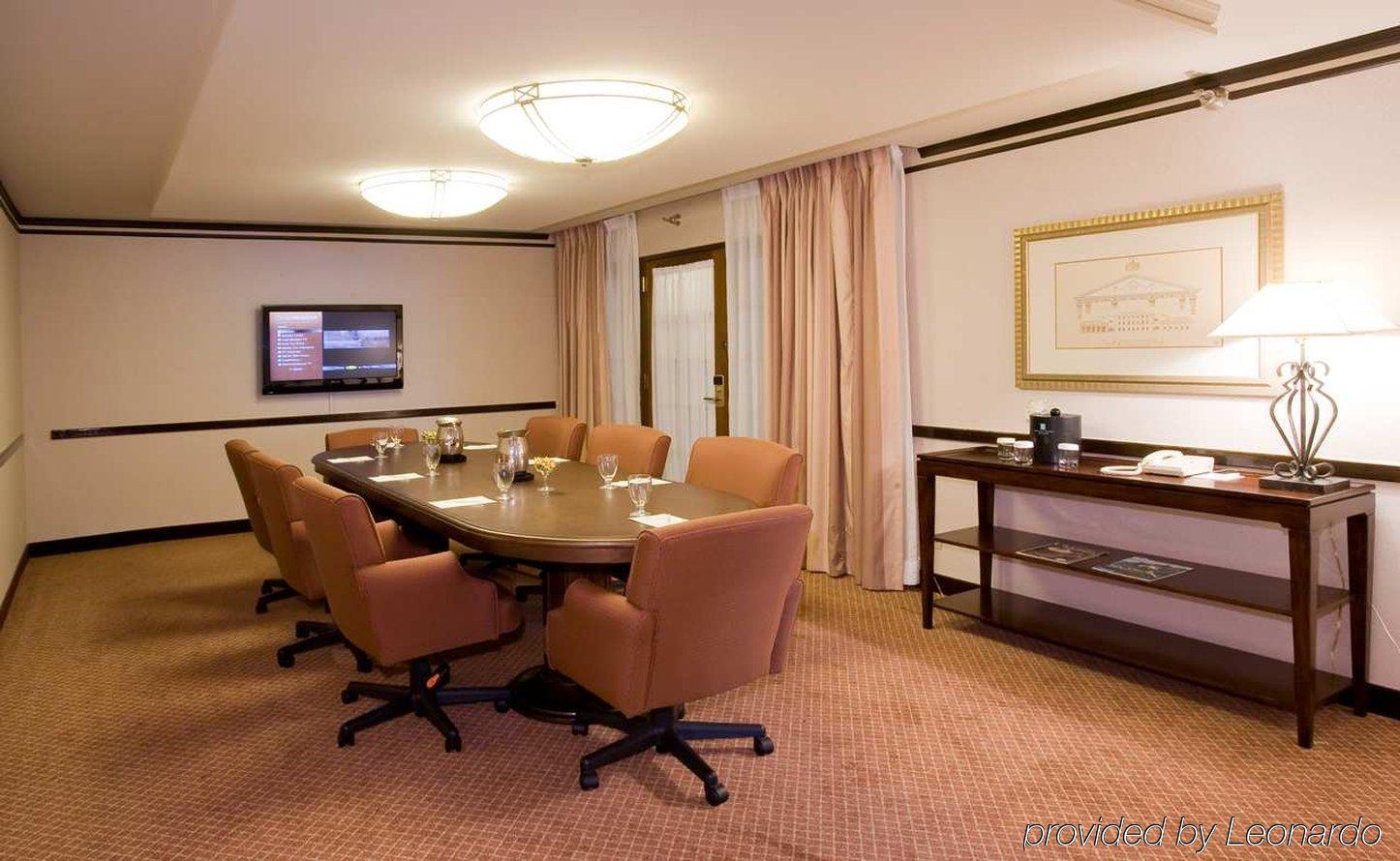 Embassy Suites By Hilton Chicago Schaumburg Woodfield Servizi foto